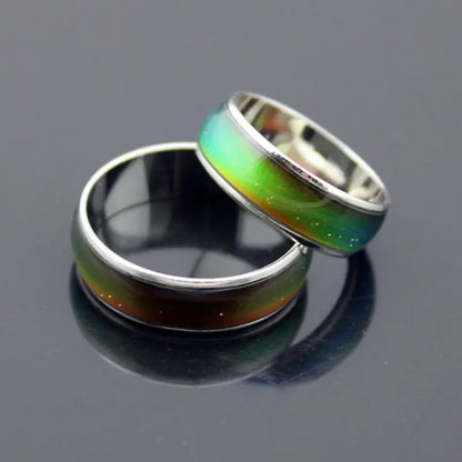 Color-Changing Mood Ring - Stylish Creative Accessory