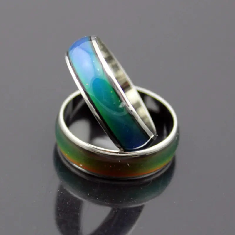 Color-Changing Mood Ring - Stylish Creative Accessory